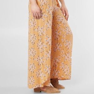 LIKE NEW ✨ Billabong Wondering Soul Wide Leg Pant